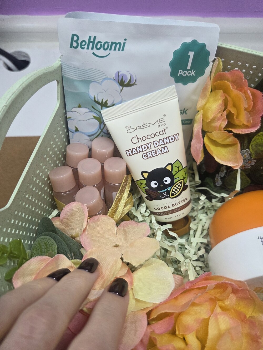 Ultimate Pampering Spa Gift Basket Set Bath & Body Works Clinique Crème Shop - Picture 3 of 7